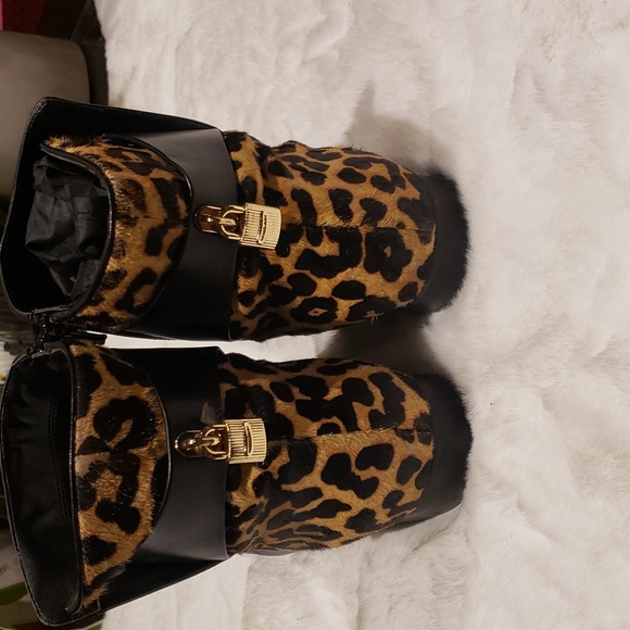 MICHAEL KORS 10 ANKLE BOOTS LEATHER - Picture 3 of 10